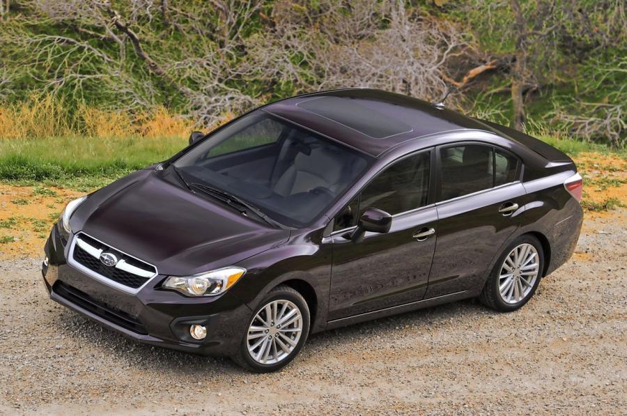  Subaru Impreza Sedan 2012 года  (фото 37 из 43)